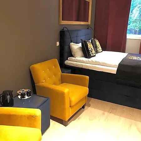 Hotel Grand - Unike 4*