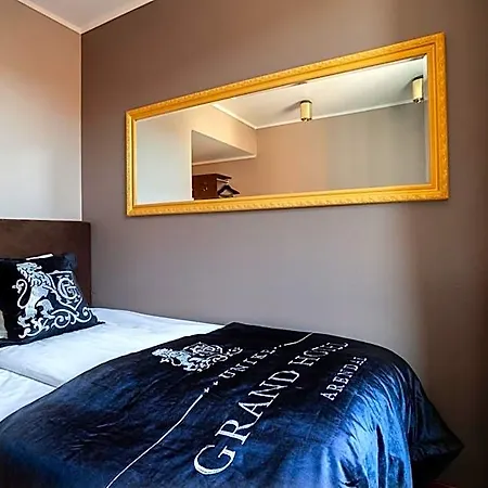 Grand - Unike Hotel
