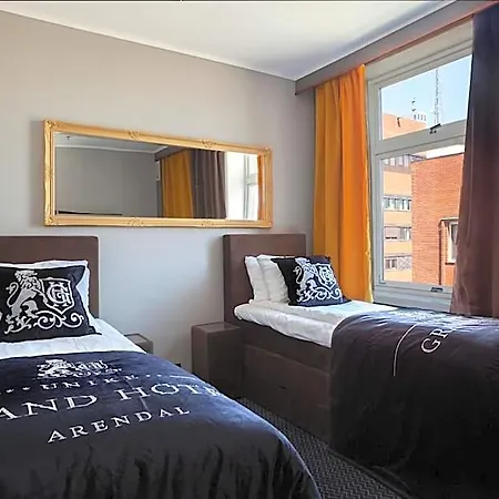 Hotel Grand - Unike 4*