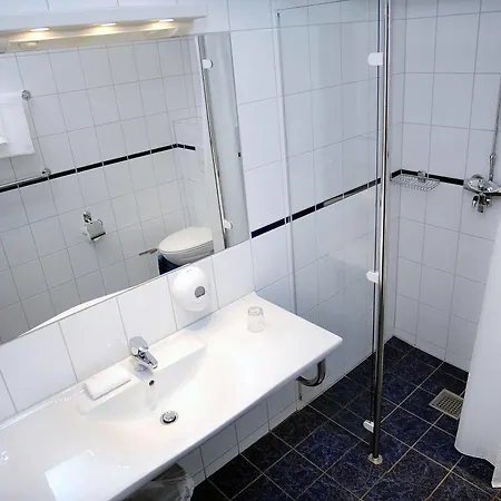 Grand - Unike Hotel 4*