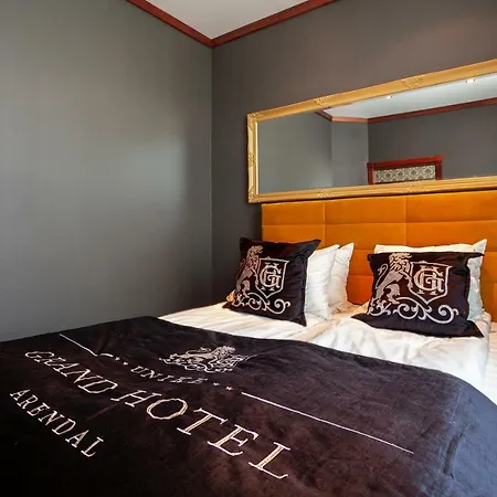 Grand - Unike Hotel 4*