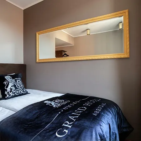 Grand - Unike Hotel 4*