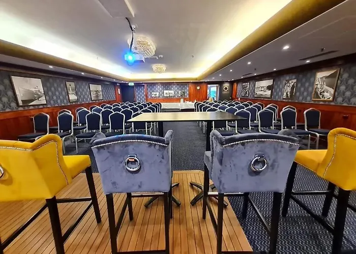 Grand - Unike Otel 4*