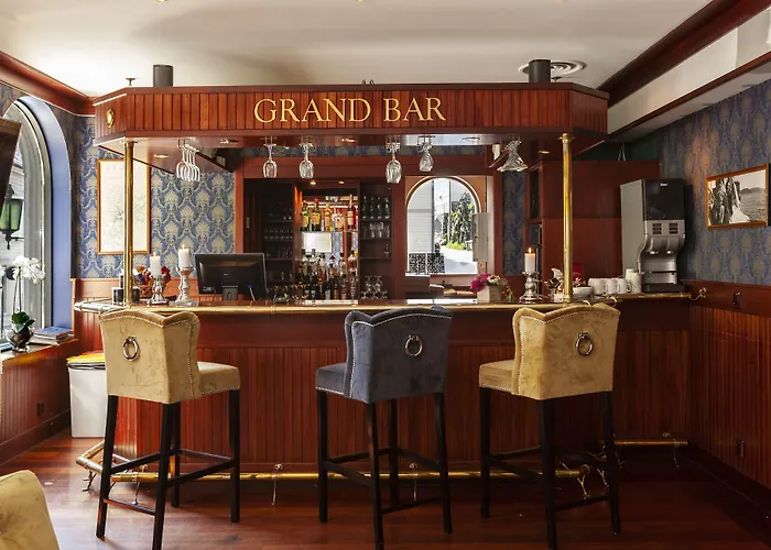 Grand - Unike Otel 4*